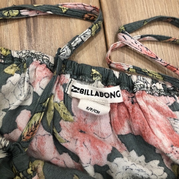 Billabong Off-the-Shoulder top - Picture 4 of 4